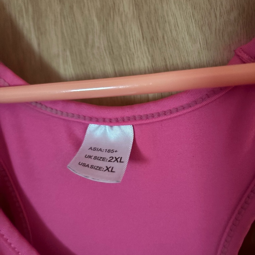 pink compression undershirt - Picture 2 of 2